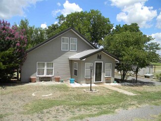 504 504 Hwy 81, Addington, OK 73520