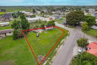 601 SW 6th St, Belle Glade, FL 33430