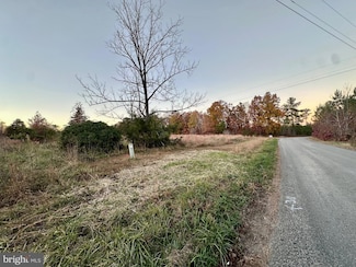 4805 Indian Creek Rd, Mineral, VA 23117