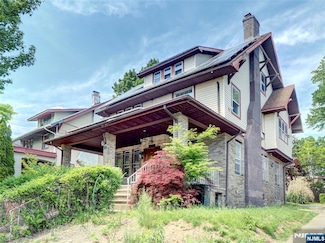 21-23 Porter Ave, Newark, NJ 07112