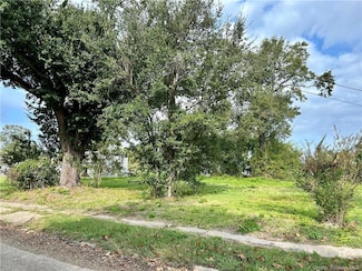 1017 Gulf St, Lake Charles, LA 70601