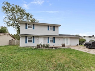 7512 Regina Dr, Fort Wayne, IN 46815
