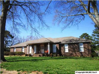 125 Camp Ground Rd, Brownsboro, AL 35741