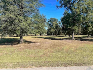 114 S Deerfield Rd, Longview, TX 75605