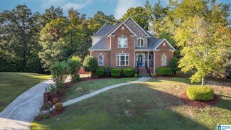 2569 Oakleaf Cir, Helena, AL 35022