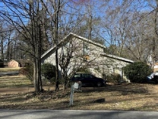 3693 Hermitage Dr, Memphis, TN 38116