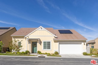 25105 Citron Ln, Canyon Country, CA 91387