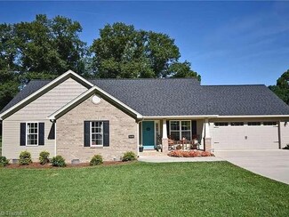 5648 Stoneman Place, Pfafftown, NC 27040
