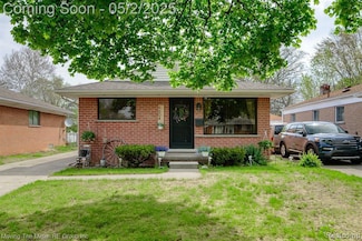 6604 Colonial St, Dearborn Heights, MI 48127