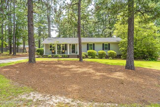 101 Central Dr, Aberdeen, NC 28315