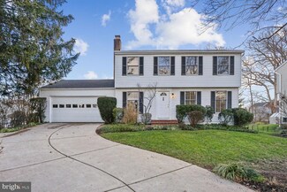 3267 Blue Heron Dr, Falls Church, VA 22042