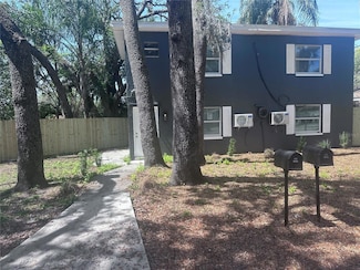 9404 N Mulberry St, Tampa, FL 33612