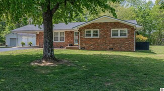 899 Fairview St, Benton, KY 42025