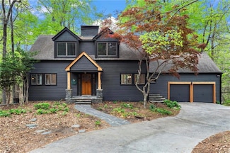 1890 Spalding Dr, Atlanta, GA 30350