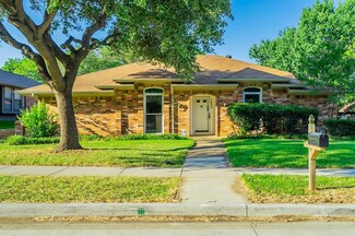 1809 Green Ridge Dr, Carrollton, TX 75007