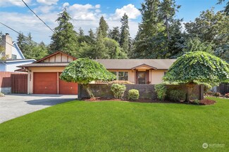 1321 S 263rd St, Des Moines, WA 98198