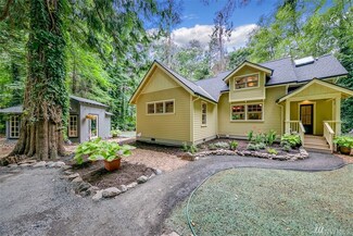20771 Alder St NE, Indianola, WA 98342
