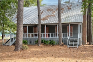 565 Timber Bay Dr, Trinity, TX 75862