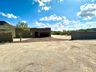43019 N 18th St, New River, AZ 85087