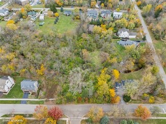 24W554 Burlington Ave, Naperville, IL 60563