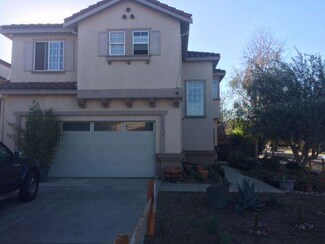 1575 Manchester Dr, Salinas, CA 93906