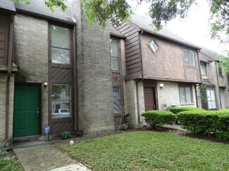 15521 Weldon Dr, Houston, TX 77032