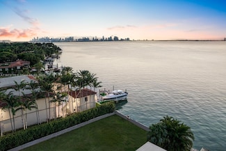 5226 N Bay Rd, Miami Beach, FL 33140