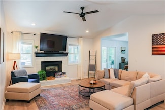 22 Penrith Dr, Bella Vista, AR 72714