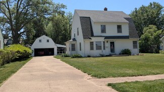 828 Main St, Mapleton, IA 51034