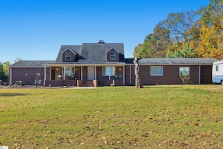 229 Falling Creek Rd, Spartanburg, SC 29301