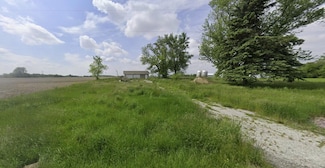5921 E 157th Ave, Hebron, IN 46341