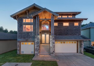34290 Brooten Rd, Cloverdale, OR 97112