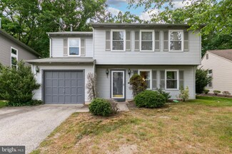 35 Woodvale Dr, Atco, NJ 08004
