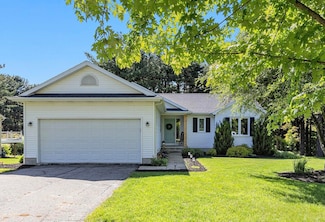 4465 Spinnaker Ln, Pleasant Lake, MI 49272