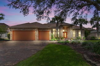 2660 Masters Blvd, Navarre, FL 32566