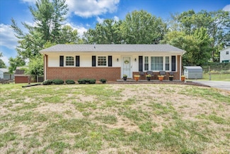 2618 Stanford Dr, Salem, VA 24153