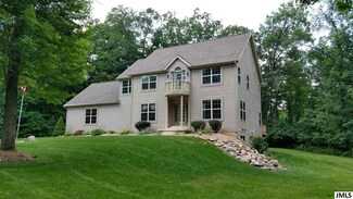 3800 Kimmel Rd, Horton, MI 49246