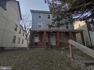1036 Pine St, Darby, PA 19023