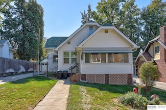 4317 Poppleton Ave, Omaha, NE 68105