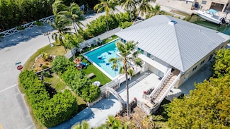 216 Wildwood Cir, Key Largo, FL 33037