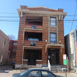 431 Greenup St Unit 11, Covington, KY 41011