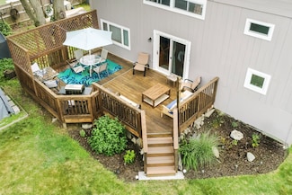 65 Tide Mill Rd, Hampton, NH 03842