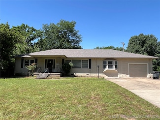 1506 E 46th Place, Tulsa, OK 74105