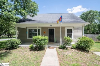 112 Garrison St, Easley, SC 29640