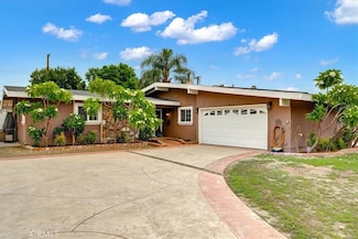8454 Casaba Ave, Winnetka, CA 91306