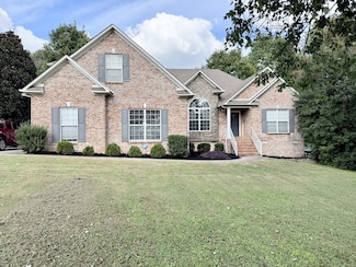 713 Pleasant View Dr, Columbia, TN 38401