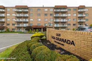 3030 Breckenridge Ln Unit 519, Louisville, KY 40220