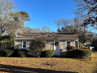 54 Boxberry Ln, West Yarmouth, MA 02673