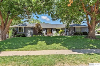 5526 S 124th St, Omaha, NE 68137