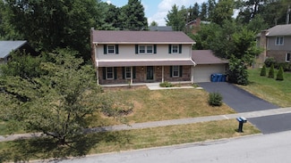921 Bravington Way, Lexington, KY 40503
